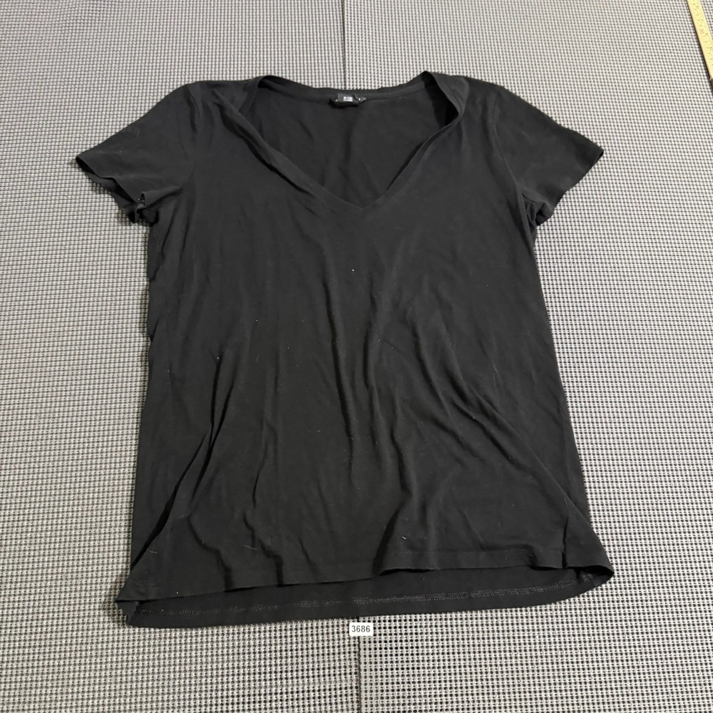 Club Monaco Womens Black V-Neck Short Sleeve T-Shirt Size S/P